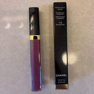 Chanel Rouge Coco Gloss in Bourgeoisie
